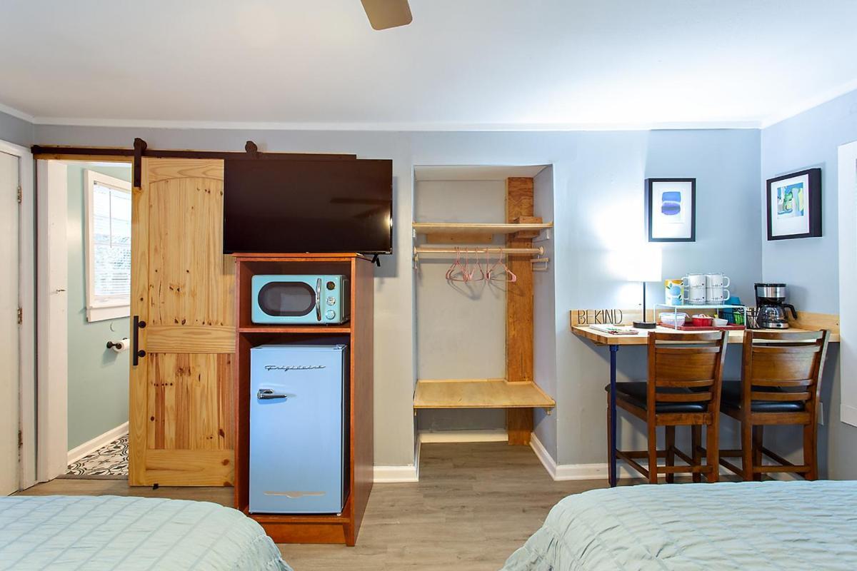 The Panacea Motel 外观 照片